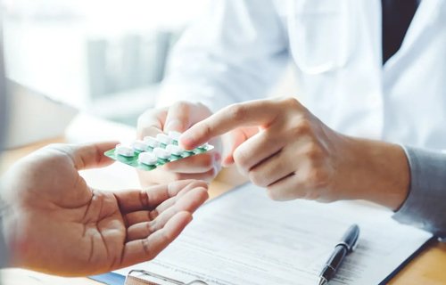 Best hospital for joint pain in Puthuppally